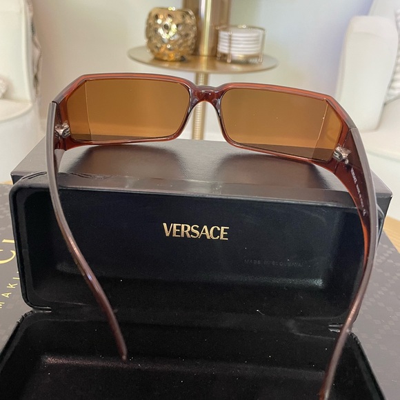 ❌SOLD❌Versace Sunglasses - Picture 5 of 9
